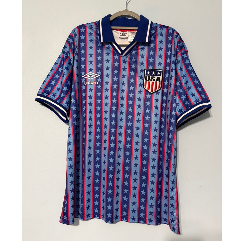 Umbro Men's Large USA Soccer Jersey Stars and Stripes Blue Red 2509